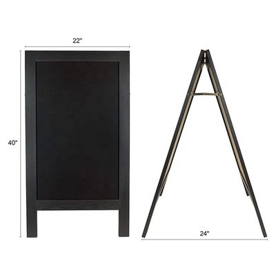 Estand de tablero de tiza de madera sólida resistente al viento hecho de madera de pino con logotipo personalizado