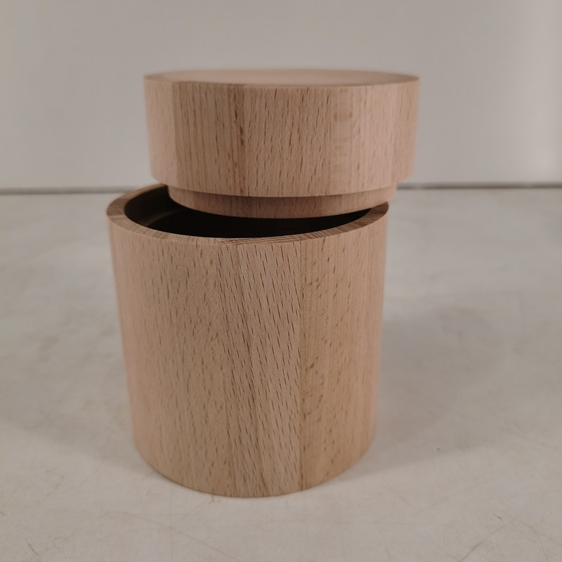 D90 x H112mm Barril de madera de forma personalizada Diseño rústico para almacenamiento de granos de café y té