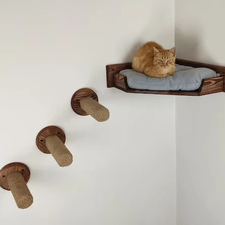 Casa de juego de gatos con cama de gatos de torre en color de madera natural