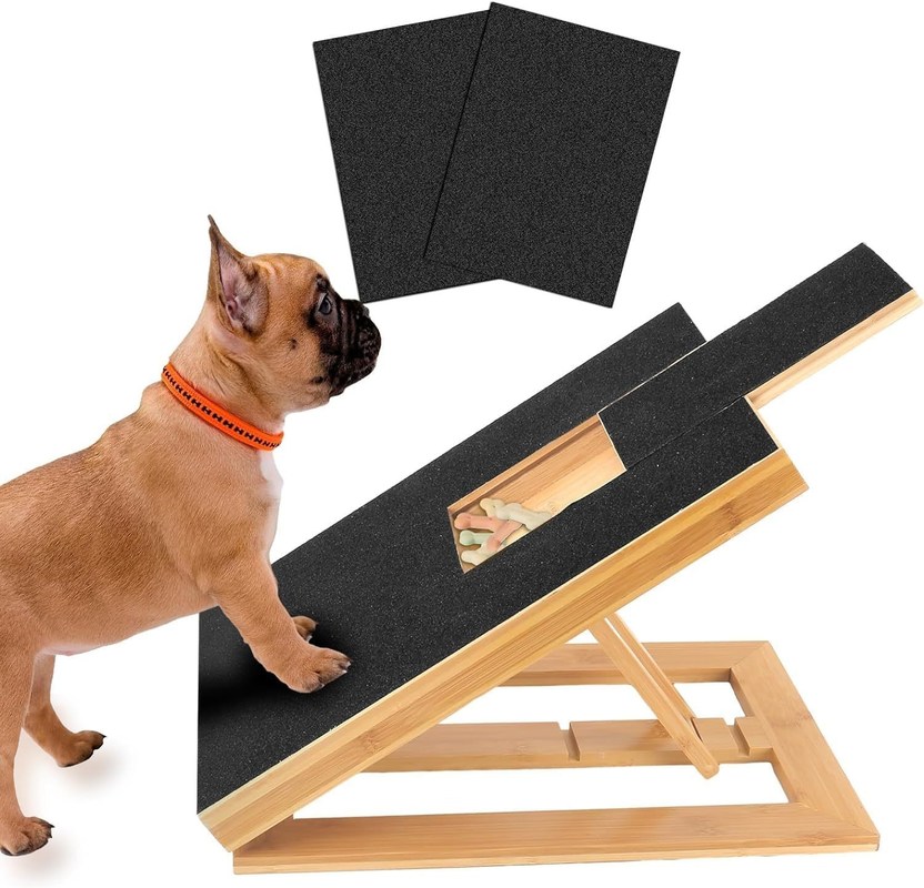 Pad de rasguño para gatos y perros con tapa extraíble y archivo de uñas ajustable en ángulo diferente